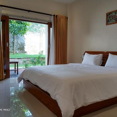 Sinar Rinjani Cottage & Restaurant เซอนารู ภายนอก รูปภาพ